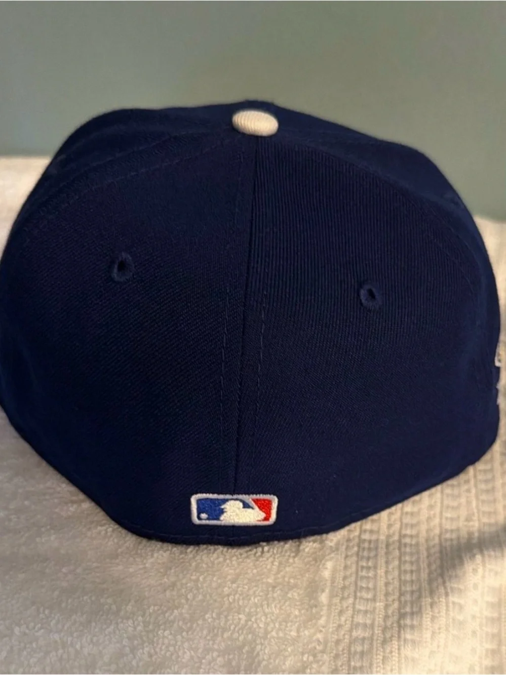 Born X RaisedLos Angeles Dodgers New Era 2024 Champions FittedHat size:7 New